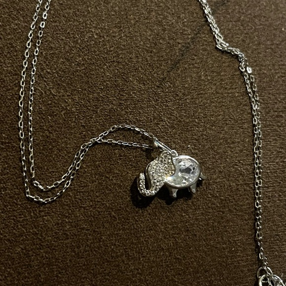 Charmed Aroma | Elephant Necklace - Picture 1 of 7